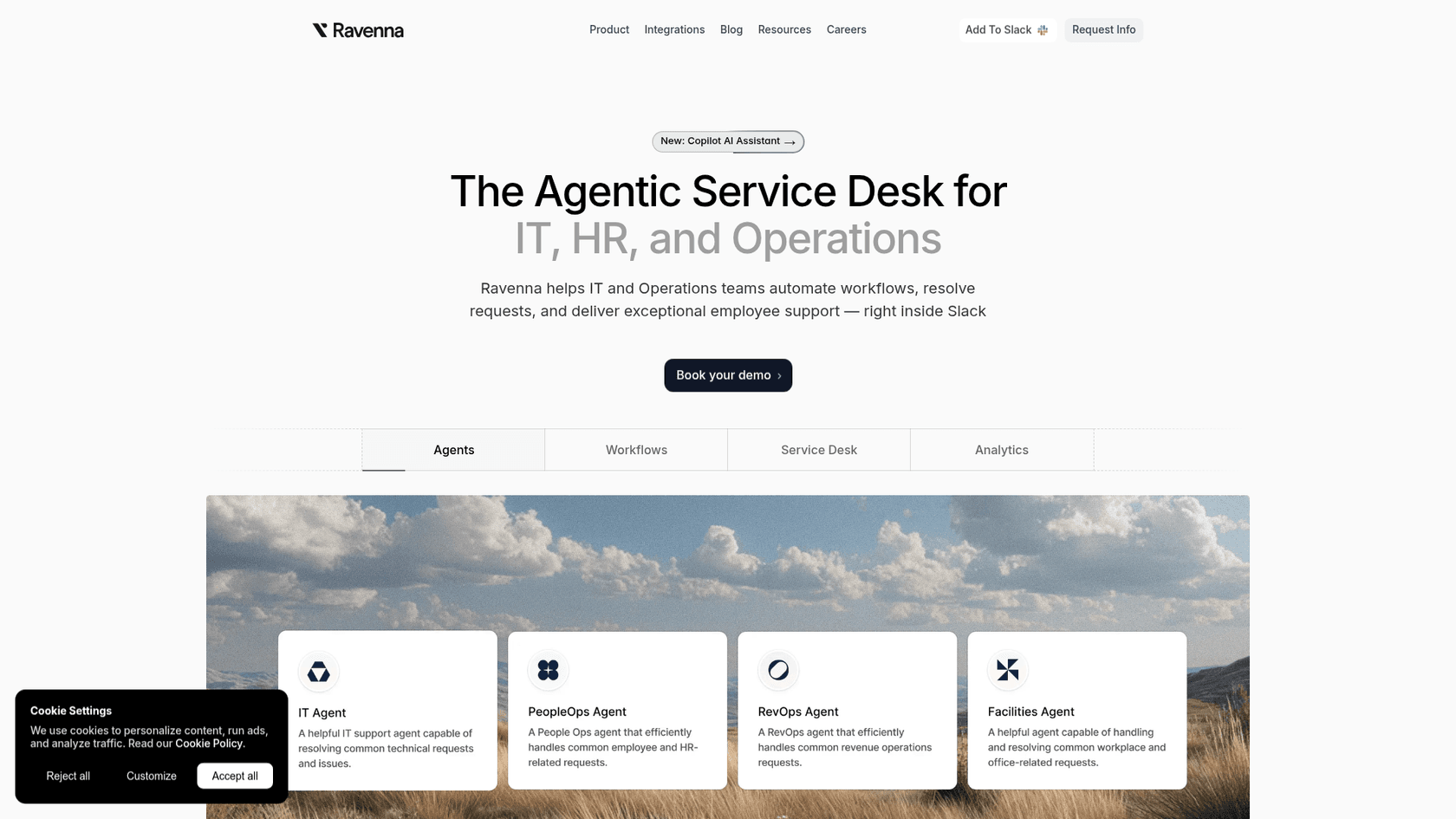 絵文字ベースのチケット発行とITサポート機能を備えたRavennaのランディングページ